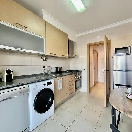 Tr - With Pool And Parking Apartamento