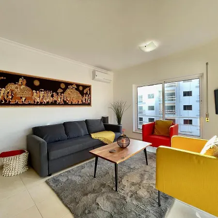 Tr - With Pool And Parking * Armacao de Pera