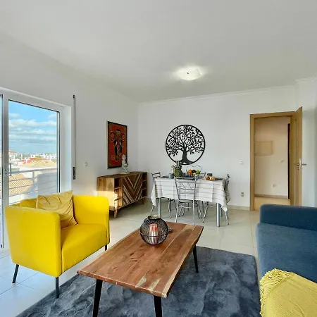 Tr - With Pool And Parking Apartment *