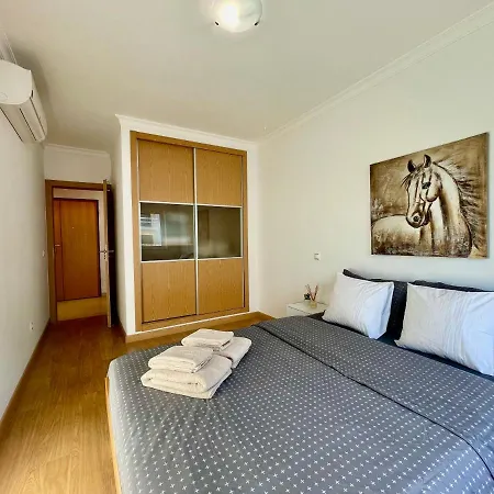 Tr - With Pool And Parking Apartment