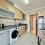 Tr - With Pool And Parking Appartement