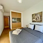 Tr - With Pool And Parking Appartement